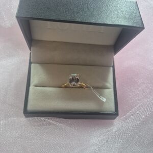 Louily Unique Emerald Cut Engagement Ring For Women